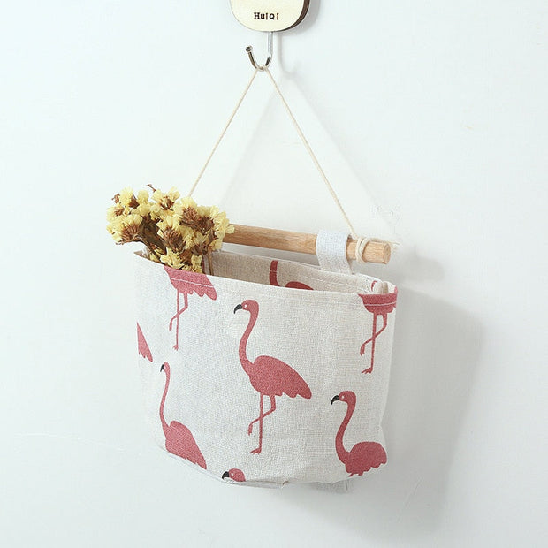 Petit panier de rangement mural