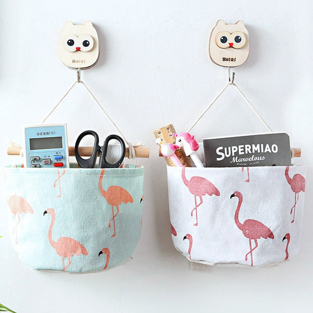 Petit panier de rangement mural