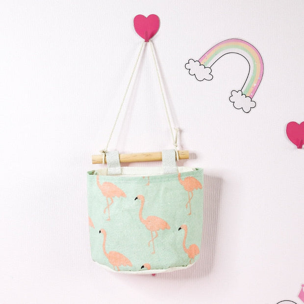 Petit panier de rangement mural